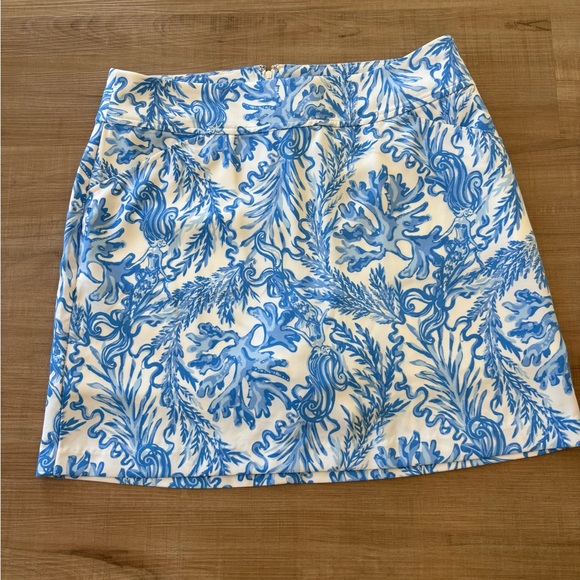 Lilly Pulitzer Dresses & Skirts - Lilly Pulitzer Blue and White Skort